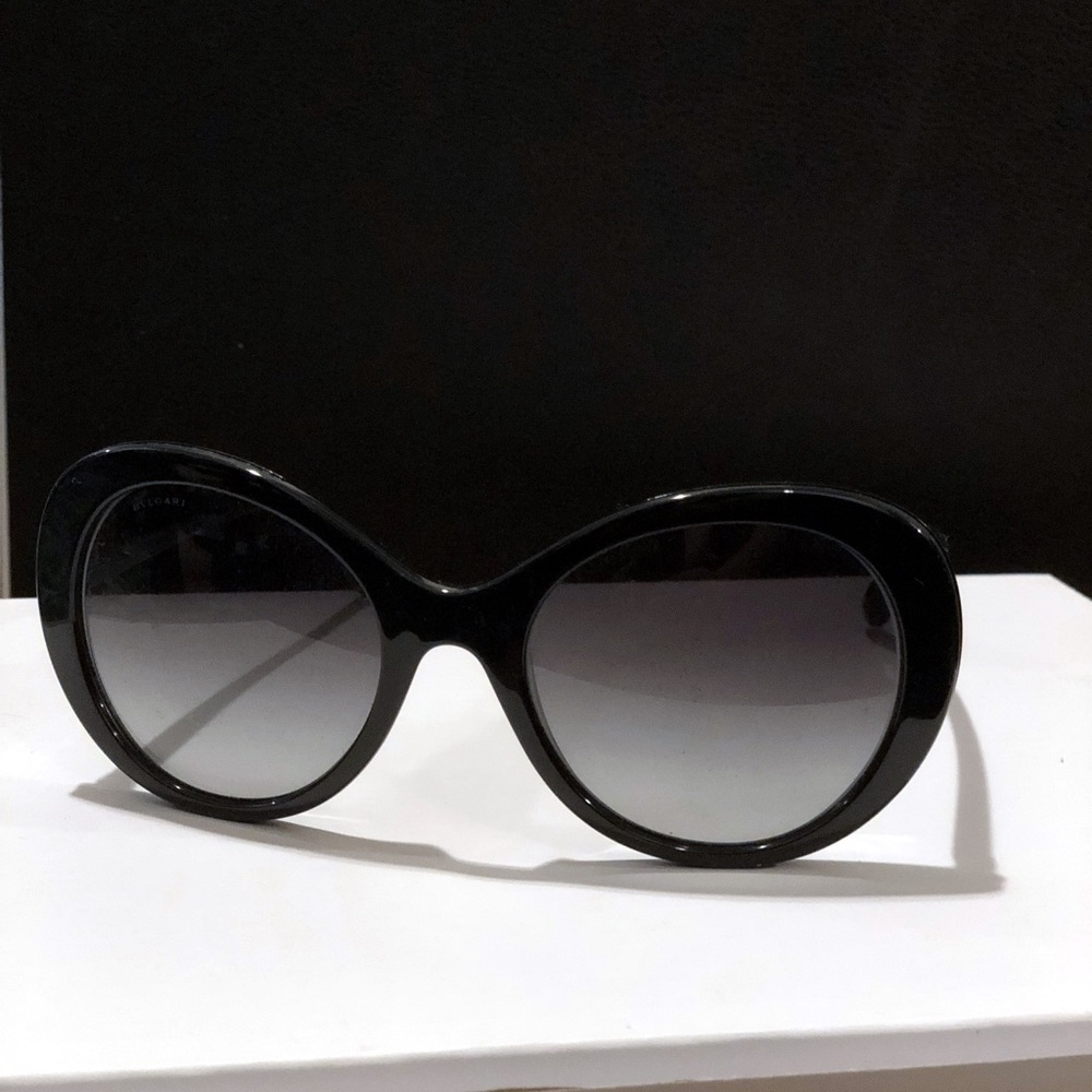 AUTHENTIC Bulgari Black Round Sunglasses